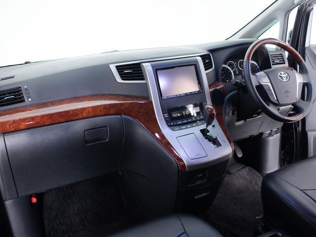 ヴェルファイア ２．４Ｚ　プラチナセレクションＩＩ　（禁煙車）（点検記録簿８枚）（特別仕様車）（黒革調シートカバー）後席モニター／両側電動スライドドア／パワーバックドア／クルーズコントロール／社外１７インチホイール／クリアランスソナー／バックカメラ（30枚目）