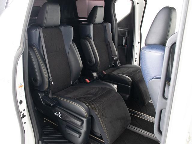 ヴェルファイア ２．５Ｚ　Ａエディション　ゴールデンアイズ　（禁煙車）（点検記録簿７枚）（サンルーフ）（アルパインＢＩＧ－Ｘ１１型ナビ）後席モニター／専用黒ハーフレザーシート／両側自動ドア／パワーバックドア／前車追従レーダークルーズ／衝突被害軽減ブレーキ／（31枚目）