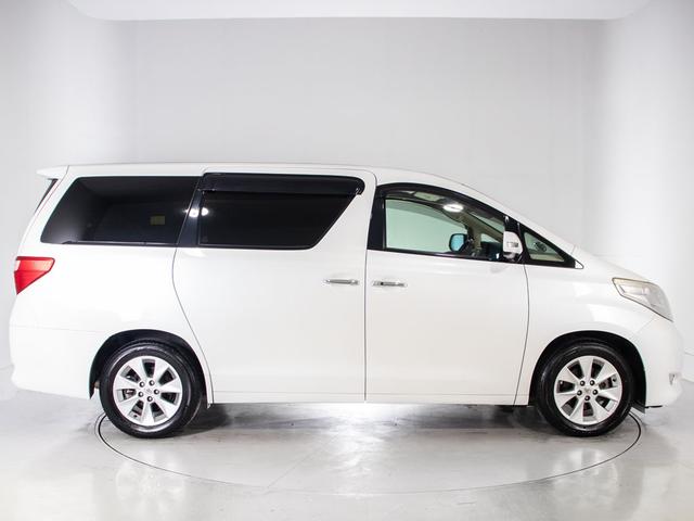 アルファード ２４０Ｇ　（禁煙・ワンオーナー車）（プレミアムサウンド）（後席モニター）（両側自動ドア）バックカメラ／ビルトインＥＴＣ／クルーズコントロール／クリアランスソナー／コンビハンドル／ＡＣ１００Ｖ電源／（21枚目）