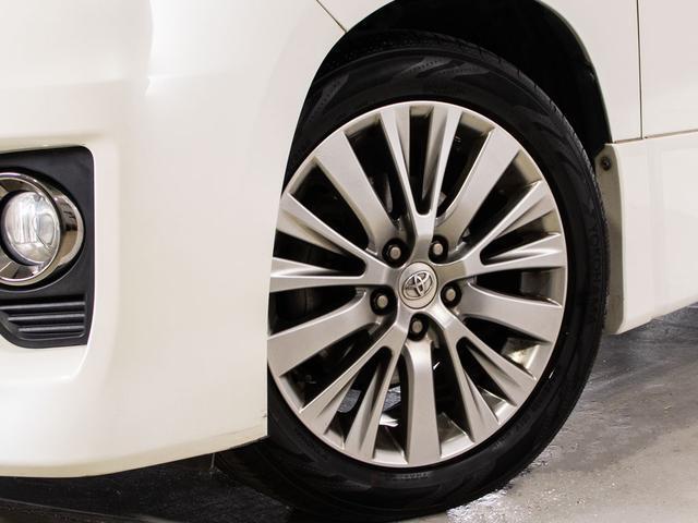 アルファード ２４０Ｓ　タイプゴールド　（禁煙車）（特注デニムシートカバー）（サンルーフ）（後席モニター）両側自動ドア／パワーバックドア／純正ＨＤＤナビ／バックカメラ／Ｂｌｕ－ｒａｙ再生／クルーズコントロール／（15枚目）