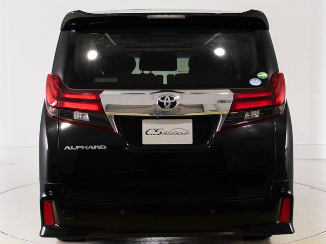 アルファード ２．５Ｓ　Ｃパッケージ　（禁煙車）（サンルーフ）（黒本革）（ＪＢＬサウンド）全方位カメラ／後席モニター／前車追従レーダークルーズ／衝突被害軽減ブレーキ／踏み間違え防止装置／エグゼクティブシート／シートヒーター／シートメモリー（18枚目）