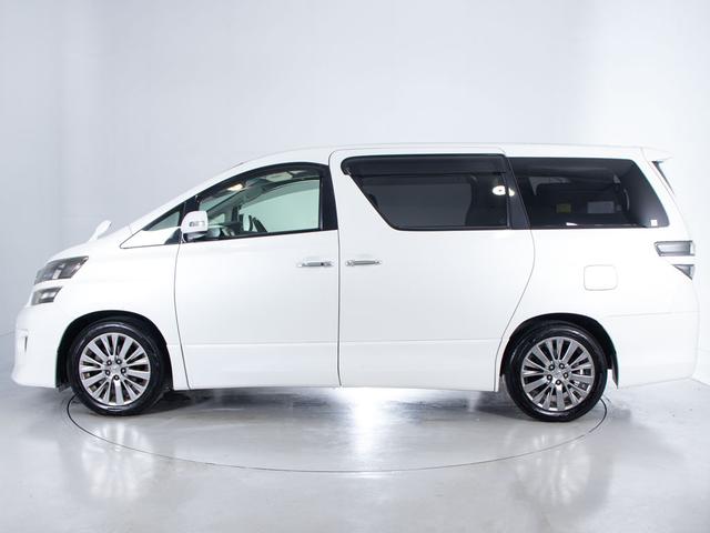 ヴェルファイア ２．４Ｚ　ゴールデンアイズ　（禁煙・ワンオーナー車）（後席モニター）（両側自動ドア）（パワーバックドア）専用黒ハーフレザーシート／カロッツェリアナビ／バックカメラ／クルーズコントロール／クリアランスソナー／コンビハンドル／（17枚目）