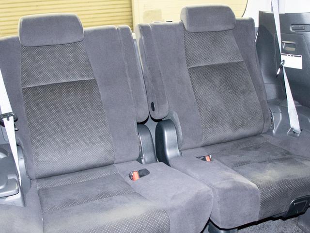 ヴェルファイア ２．４ＺプラチナセレクションＩＩタイプゴルドＩＩ　（禁煙車）（点検記録簿有り）（後席モニター）（両側自動ドア）パワーバックドア／専用アルカンターラシート／純正ＨＤＤナビ／バックカメラ／クルーズコントロール／クリアランスソナー／ビルトインＥＴＣ／（25枚目）