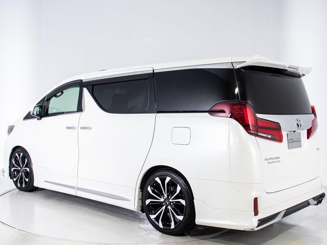 アルファード ３．５エグゼクティブラウンジＳ　（禁煙車）（４ＷＤ）（モデリスタフルエアロ＆２０インチアルミ）（サンルーフ）パーキングアシスト／冷暖房黒本革／ＪＢＬサウンド／全方位カメラ／後席モニター／トヨタセーフティセンス／踏み間違え防止装置／（19枚目）