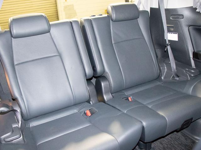 ヴェルファイア ２．４Ｚ　Ｇエディション　（禁煙車）（黒本革）（プレミアムサウンド）（全方位カメラ）後席モニター／エグゼクティブシート／両側自動ドア／パワーバックドア／クルーズコントロール／クリアランスソナー／ＡＣ１００Ｖ電源（24枚目）