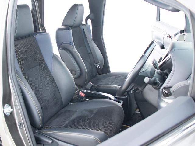 ヴェルファイア ２．５Ｚ　Ａエディション　ゴールデンアイズ　（禁煙車）（レクサス限定カラー）（点検記録簿５枚）（純正１０型ナビ）後席モニター／両側自動ドア／パワーバックドア／専用黒ハーフレザーシート／ＡＣ１００Ｖ電源／クルーズコントロール／クリアランスソナー／（24枚目）
