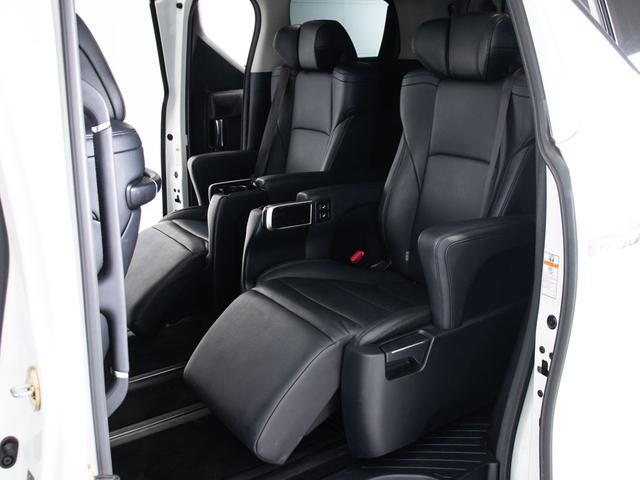 アルファード ２．５Ｓ　Ｃパッケージ　（禁煙車）（シルクブレイズエアロ）（サンルーフ）（アルパインＢＩＧ－Ｘ１１型ナビ）冷暖房黒革／トヨタセーフティセンス／踏み間違い防止装置／デジタルインナーミラー／ＢＳＭ／ＲＣＴＡ／ＴＥＩＮ車高調／（27枚目）