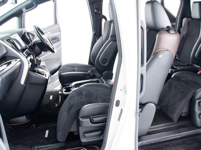 アルファード ２．５Ｓ　Ａパッケージ　タイプブラック　（禁煙車）（シルクブレイズエアロ）（社外１９インチアルミ）（サンルーフ）アルパインＢＩＧ－Ｘ１１型ナビ／後席モニター／前車追従レーダークルーズ／衝突被害軽減ブレーキ／踏み間違い防止装置／両側自動ドア／（36枚目）