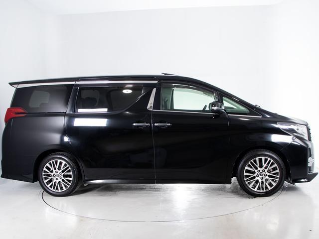 アルファード ２．５Ｓ　Ｃパッケージ　（禁煙車）（１１インチ大画面ナビ）（ツインサンルーフ）（レーダークルーズコントロール）プリクラッシュセーフティ／後席モニター／社外テールランプ／ＡＣ１００Ｖ電源／両側電動スライドドア／バックカメラ（22枚目）