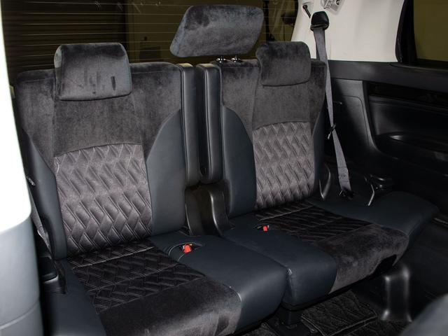 アルファード ２．５Ｓ　Ｃパッケージ　（禁煙車）（１１インチ大画面ナビ）（ツインサンルーフ）（レーダークルーズコントロール）プリクラッシュセーフティ／後席モニター／社外テールランプ／ＡＣ１００Ｖ電源／両側電動スライドドア／バックカメラ（29枚目）
