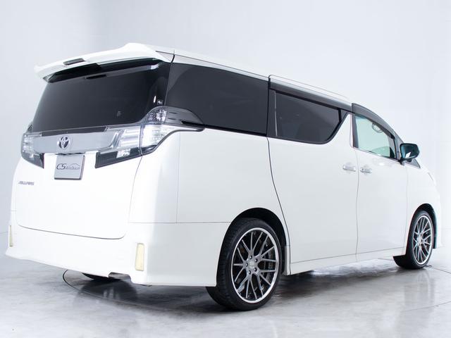 ヴェルファイア ２．５Ｚ　Ｇエディション　（点検記録簿８枚）（革調黒ｘ赤シートカバー）（エグゼクティブシート）（社外２０インチホイール）後席モニター／全周囲カメラ／大画面ナビ／パワーシート／両側自動ドア／クルーズコントロール／ＡＣ１００Ｖ電源（17枚目）
