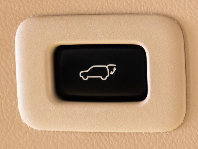 アルファード ２４０Ｇ　（禁煙車）（プレミアムサウンドシステム）（後席モニター）（両側電動スライドドア）パワーシート／シートメモリー／クルーズコントロール／バックカメラ／クリアランスソナー／ＡＣ１００Ｖ電源／ビルトインＥＴＣ（30枚目）