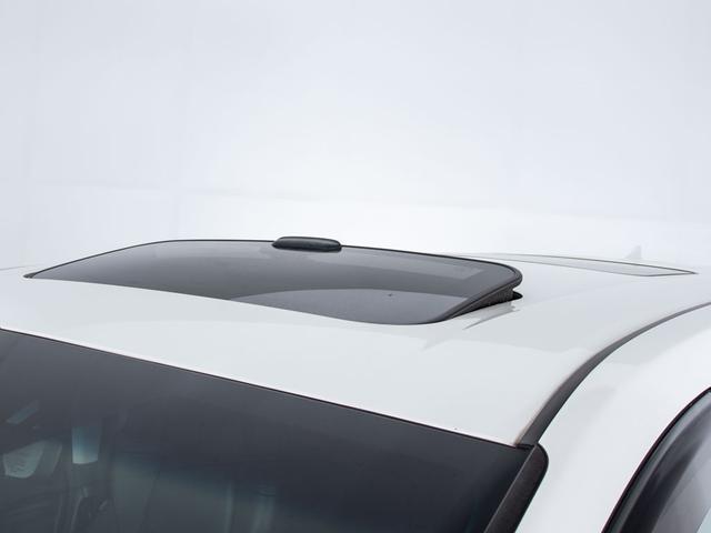 ヴェルファイア ２．５Ｚ　Ｇエディション　（サンルーフ）（純正１０型ナビ）（後席モニター）（冷暖房黒革）エグゼクティブシート／トヨタセーフティセンス／デジタルインナーミラー／ＢＳＭ／踏み間違え防止装置／両側自動ドア／パワーバックドア／（12枚目）
