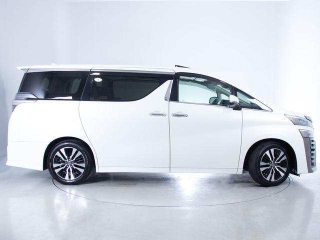 ヴェルファイア ２．５Ｚ　Ｇエディション　（サンルーフ）（純正１０型ナビ）（後席モニター）（冷暖房黒革）エグゼクティブシート／トヨタセーフティセンス／デジタルインナーミラー／ＢＳＭ／踏み間違え防止装置／両側自動ドア／パワーバックドア／（19枚目）