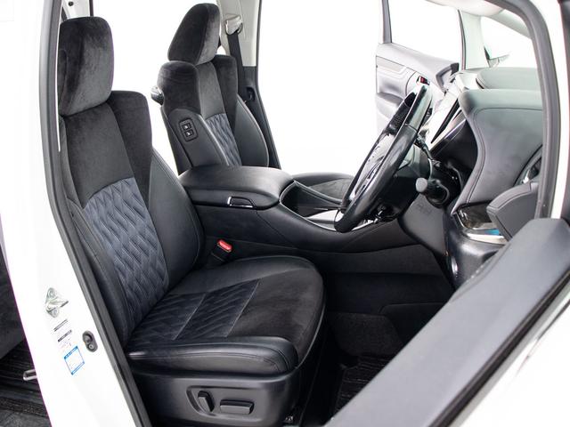 ヴェルファイア ２．５Ｚ　Ｇエディション　（禁煙・ワンオーナー車）（純正１０型ナビ）（後席モニター）（エグゼクティブシート）両側自動ドア／パワーバックドア／バックカメラ／クルーズコントロール／クリアランスソナー／コンビハンドル／シートメモリー（21枚目）