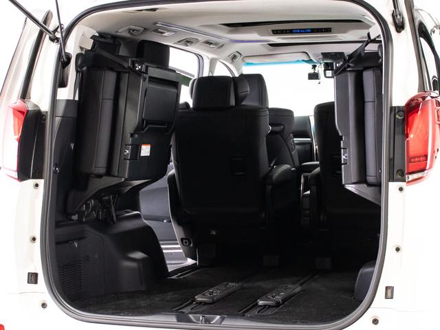 アルファード ２．５Ｓ　Ｃパッケージ　（禁煙車）（ツインサンルーフ）（モデリスタエアロ）（デジタルインナーミラー）黒合皮エグゼクティブシート／トヨタセーフティセンス／ＢＳＭ／３眼ＬＥＤヘッドライト／後席モニター／ＡＣ１００Ｖ電源／ＢＳＭ（29枚目）