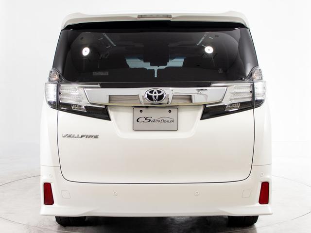 ヴェルファイア ２．５Ｚ　Ａエディション　（禁煙車）（サンルーフ）（純正１０型ナビ）（後席モニター）前車追従レーダークルーズ／衝突被害軽減ブレーキ／踏み間違い防止装置／両側自動ドア／バックカメラ／ＡＣ１００Ｖ電源／黒革調シートカバー／（17枚目）
