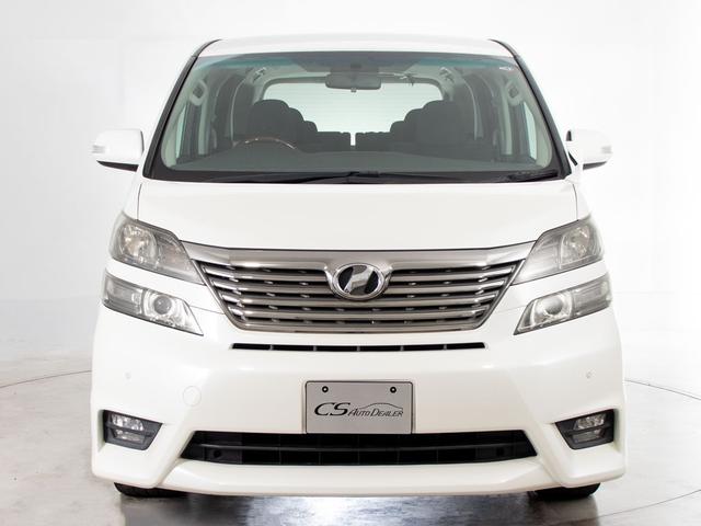 ヴェルファイア ２．４Ｚ　プラチナセレクションＩＩ　（禁煙車）（保冷温庫）（特別仕様車）（後席モニター）両側電動スライドドア／パワーバックドア／クリアランスソナー／バックカメラ／ＨＩＤヘッドライト／コンビハンドル／後席オットマン／Ｂｌｕｅｔｏｏｔｈ接続（11枚目）