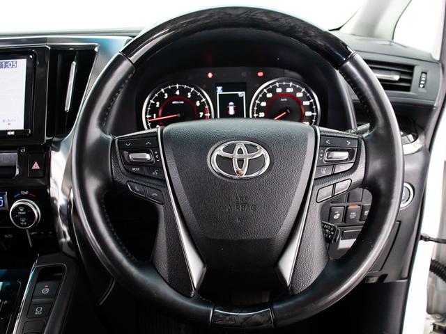 アルファード ２．５Ｓ　Ｃパッケージ　（禁煙車）（サンルーフ）（冷暖房黒革）（純正９型ナビ）後席モニター／トヨタセーフティセンス／踏み間違い防止装置／両側自動ドア／パワーバックドア／バックカメラ／エグゼクティブシート／シートメモリー／（41枚目）