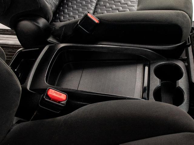 ヴェルファイア 2.5Z (禁煙車)(点検記録簿11枚)(両側自動ドア)(後席モニター)純正SDナビ/バックカメラ/クリアランスソナー/ビルトインETC/Bluetooth接続/フルセグTV/LEDヘッドライト/(33枚目)