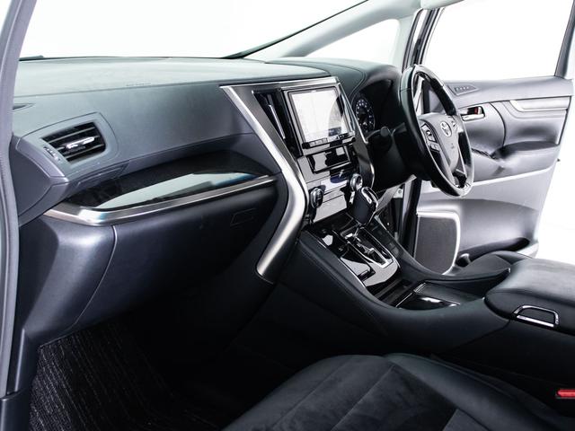 ヴェルファイア 2.5Z Gエディション (禁煙車)(アルパインBIG-X9型ナビ)(後席モニター)(両側自動ドア)パワーバックドア/前車追従レーダークルーズ/衝突被害軽減ブレ―キ/踏み間違い防止装置/エグゼクティブシート/AC100V電源/(38枚目)