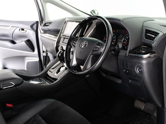 ヴェルファイア 2.5Z Gエディション (禁煙車)(アルパインBIG-X9型ナビ)(後席モニター)(両側自動ドア)パワーバックドア/前車追従レーダークルーズ/衝突被害軽減ブレ―キ/踏み間違い防止装置/エグゼクティブシート/AC100V電源/(43枚目)