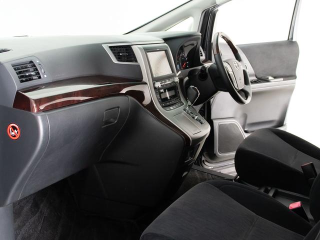 アルファード ２４０Ｓ　（ツインサンルーフ）（プレミアムサウンドシステム）（両側電動スライドドア）（後席モニター）ＡＣ１００Ｖ電源／クリアランスソナー／バックカメラ／ＨＩＤヘッドライト／コンビハンドル／後席オットマン／ＥＴＣ（35枚目）