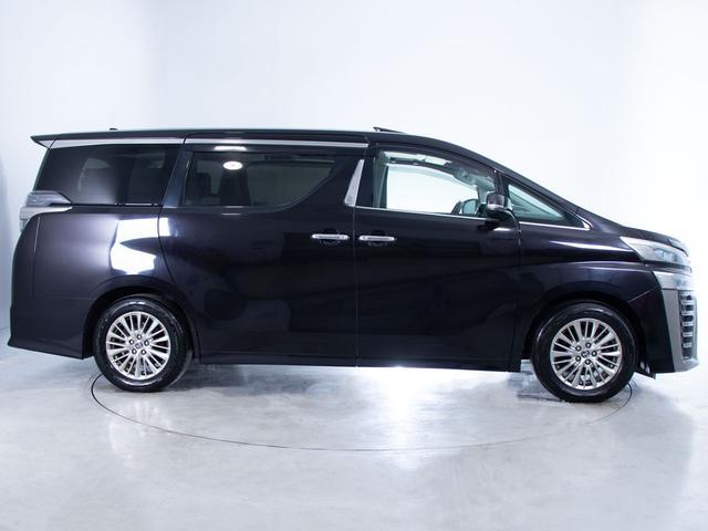 ヴェルファイア 2.5Z (禁煙車)(8人乗りフルフラットシート)(サンルーフ)(後席モニター)ディスプレイオーディオ/トヨタセーフティセンス/踏み間違い防止装置/デジタルインナーミラー/BSM/RCTAB/ETC2.0(19枚目)
