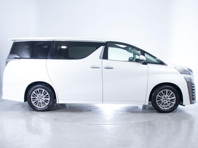 ヴェルファイア 2.5Z (禁煙車)(8人乗りフルフラットシート)(両側自動ドア)(トヨタセーフティセンス)踏み間違い防止装置/デジタルインナーミラー/ビルトインETC/AC100V電源/Bluetooth接続/(17枚目)