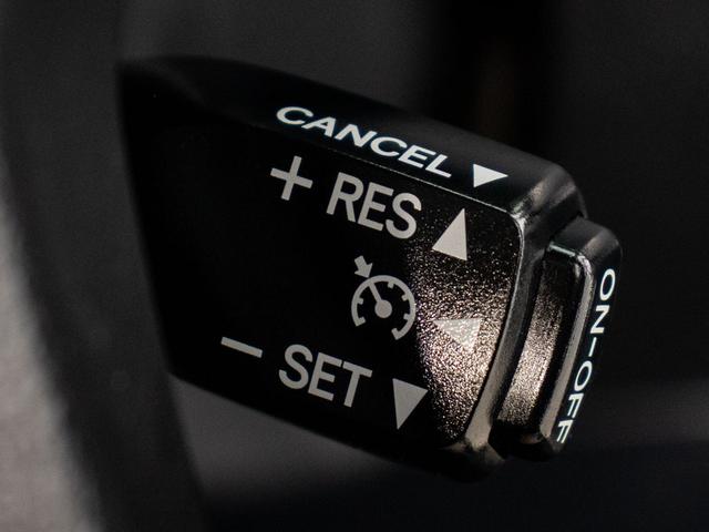 ヴェルファイア 2.5Z Gエディション (ツインサンルーフ/)(11インチ大画面ナビ)(エグゼクティブシート)(TEIN車高調)社外20インチホイール/ハーフレザーシート/両側電動スライドドア/パワーバックドア/AC100V電源/後席モニタ(34枚目)