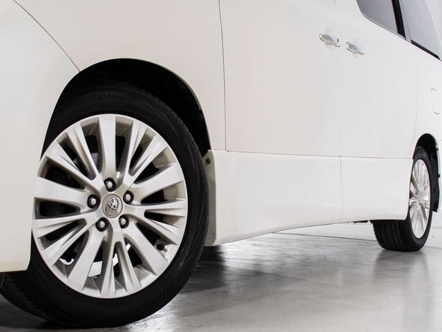 アルファード 240S Cパッケージ (禁煙車)(黒本革)(後席モニター)(両側自動ドア)パワーバックドア/エグゼクティブシート/クルーズコントロール/クリアランスソナー/AC100V電源/パワーシート/シートメモリー/コンビハンドル/(12枚目)