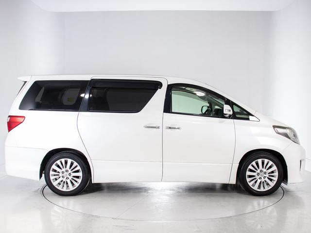 アルファード 240S Cパッケージ (禁煙車)(黒本革)(後席モニター)(両側自動ドア)パワーバックドア/エグゼクティブシート/クルーズコントロール/クリアランスソナー/AC100V電源/パワーシート/シートメモリー/コンビハンドル/(20枚目)