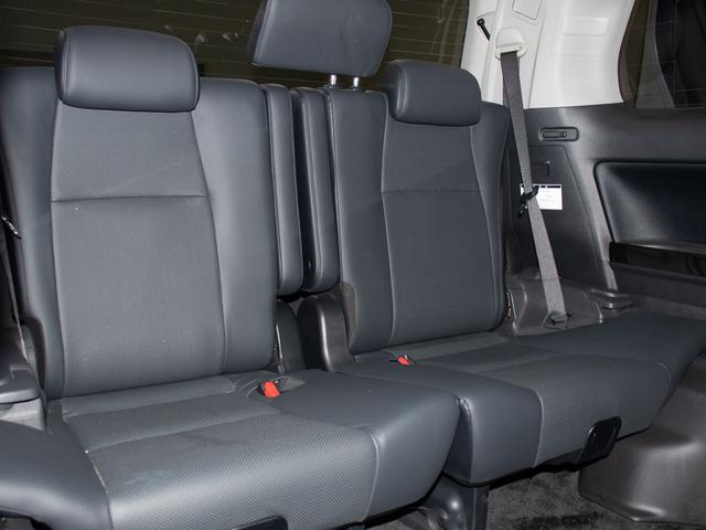 アルファード 240S Cパッケージ (禁煙車)(黒本革)(後席モニター)(両側自動ドア)パワーバックドア/エグゼクティブシート/クルーズコントロール/クリアランスソナー/AC100V電源/パワーシート/シートメモリー/コンビハンドル/(27枚目)