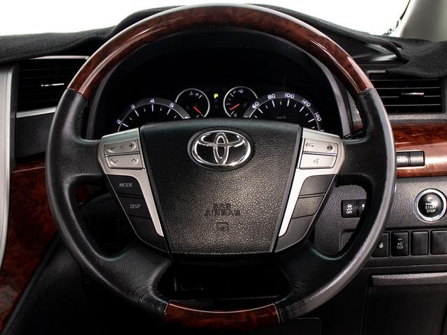 ヴェルファイア 2.4Z プラチナムセレクション (サンルーフ)(社外20インチアルミ)(エアロカスタム)(プレミアムサウンド)後席モニター/両側自動ドア/パワーバックドア/AC100V電源/バックカメラ/クリアランスソナー/コンビハンドル/(33枚目)