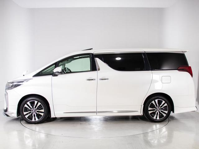 アルファード 2.5S Cパッケージ (禁煙・ワンオーナー車)(サンルーフ)(モデリスタフルエアロ)(冷暖房黒革)エグゼクティブシート/ナビ機能付ディスプレイオーディオ/後席モニター/トヨタセーフティセンス/踏み間違い防止装置/BSM/(15枚目)