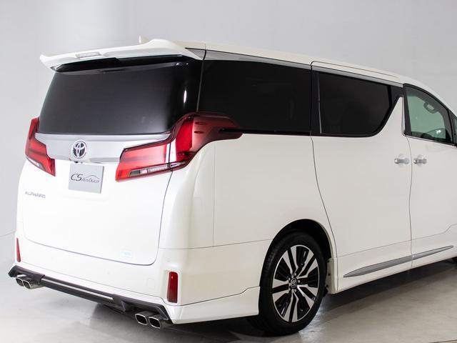 アルファード 2.5S Cパッケージ (禁煙・ワンオーナー車)(サンルーフ)(モデリスタフルエアロ)(冷暖房黒革)エグゼクティブシート/ナビ機能付ディスプレイオーディオ/後席モニター/トヨタセーフティセンス/踏み間違い防止装置/BSM/(16枚目)