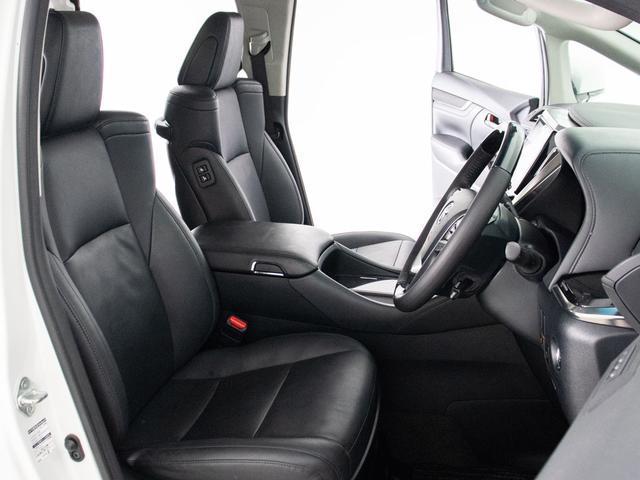 アルファード 2.5S Cパッケージ (禁煙・ワンオーナー車)(サンルーフ)(モデリスタフルエアロ)(冷暖房黒革)エグゼクティブシート/ナビ機能付ディスプレイオーディオ/後席モニター/トヨタセーフティセンス/踏み間違い防止装置/BSM/(23枚目)