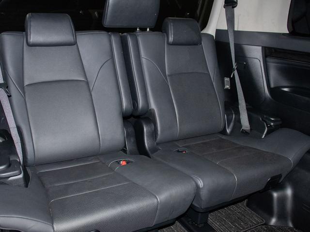アルファード 2.5S Cパッケージ (禁煙・ワンオーナー車)(サンルーフ)(モデリスタフルエアロ)(冷暖房黒革)エグゼクティブシート/ナビ機能付ディスプレイオーディオ/後席モニター/トヨタセーフティセンス/踏み間違い防止装置/BSM/(27枚目)