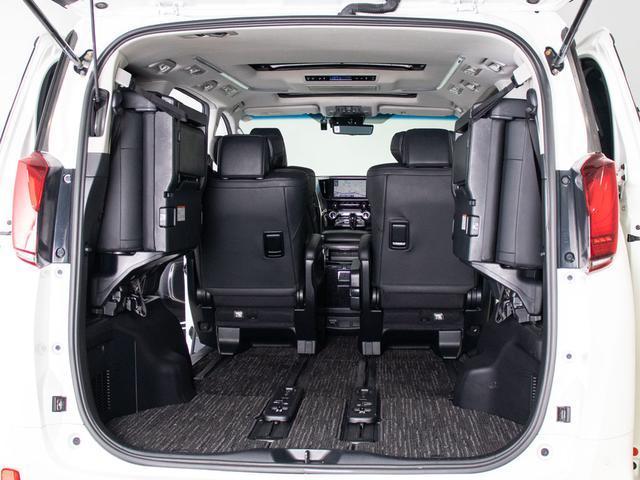 アルファード 2.5S Cパッケージ (禁煙・ワンオーナー車)(サンルーフ)(モデリスタフルエアロ)(冷暖房黒革)エグゼクティブシート/ナビ機能付ディスプレイオーディオ/後席モニター/トヨタセーフティセンス/踏み間違い防止装置/BSM/(28枚目)