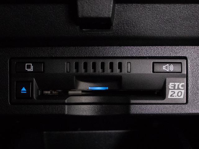 アルファード 2.5S Cパッケージ (禁煙・ワンオーナー車)(サンルーフ)(モデリスタフルエアロ)(冷暖房黒革)エグゼクティブシート/ナビ機能付ディスプレイオーディオ/後席モニター/トヨタセーフティセンス/踏み間違い防止装置/BSM/(40枚目)