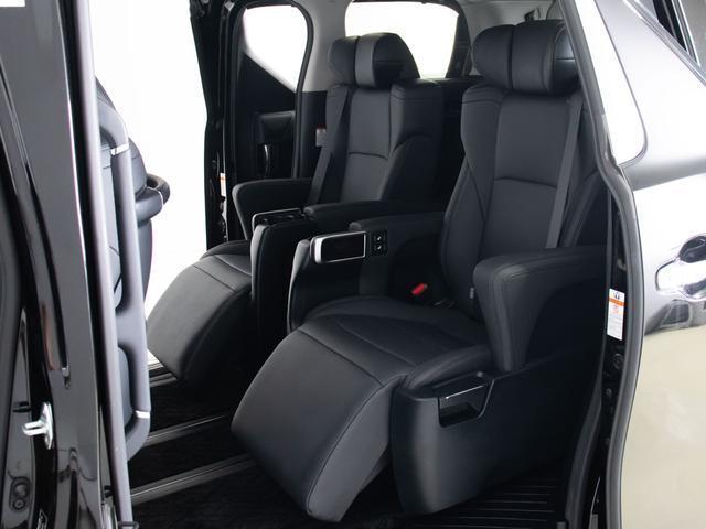 アルファード 2.5S Cパッケージ (禁煙車)(点検記録簿6枚)(モデリスタフルエアロ)(冷暖房黒革)ナビ機能付ディスプレイオーディオ/後席モニター/トヨタセーフティセンス/踏み間違い防止装置/デジタルインナーミラー/BSM/RCTAB(27枚目)