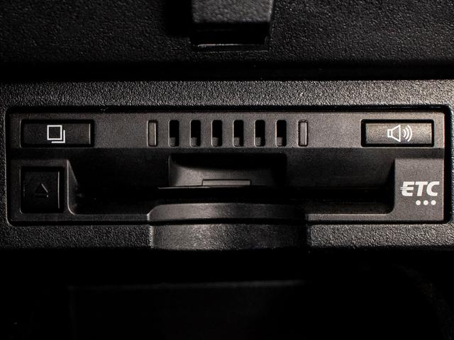 ヴェルファイア 2.5Z (禁煙車)(8人乗りフルフラットシート)(トヨタセーフティセンス)(デジタルインナーミラー)両側電動スライドドア/後席モニター/バックカメラ/10インチ大画面ナビ/AC100V電源/BSM/フルセグ(40枚目)