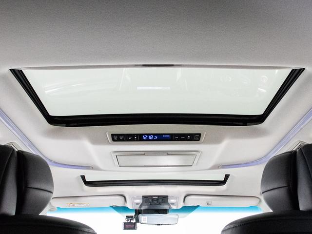 アルファード 2.5S Cパッケージ (禁煙車)(点検記録簿7枚)(サンルーフ)(TRDフルエアロ)冷暖房黒革/ナビ機能付ディスプレイオーディオ/後席モニター/トヨタセーフティセンス/踏み間違い防止装置/デジタルインナーミラー/(9枚目)