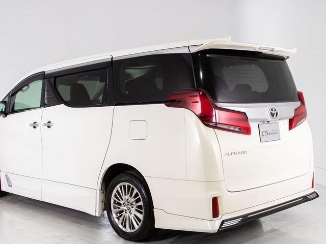 アルファード 2.5S Cパッケージ (禁煙車)(点検記録簿7枚)(サンルーフ)(TRDフルエアロ)冷暖房黒革/ナビ機能付ディスプレイオーディオ/後席モニター/トヨタセーフティセンス/踏み間違い防止装置/デジタルインナーミラー/(19枚目)