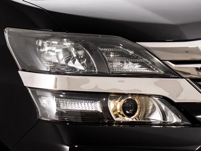 ヴェルファイア 2.4Z ゴールデンアイズ (特別仕様車)(専用内装黒ハーフレザーシート)(両側自動ドア)(パワーバックドア)純正SDナビ/後席モニター/バックカメラ/クルーズコントロール/クリアランスソナー/コンビハンドル/ビルトインETC/(12枚目)