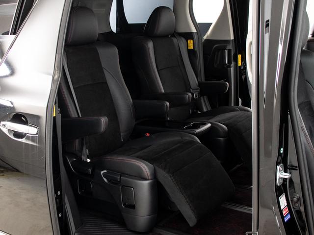 ヴェルファイア 2.4Z ゴールデンアイズ (特別仕様車)(専用内装黒ハーフレザーシート)(両側自動ドア)(パワーバックドア)純正SDナビ/後席モニター/バックカメラ/クルーズコントロール/クリアランスソナー/コンビハンドル/ビルトインETC/(23枚目)