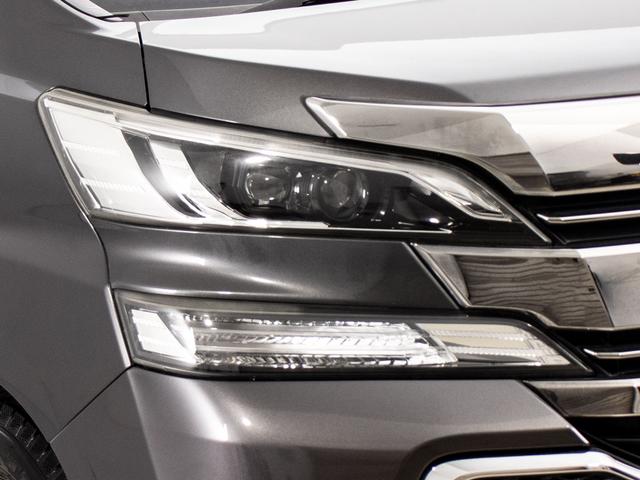 ヴェルファイア 2.5Z (8人乗りフルフラットシート)(両側自動ドア)(純正9型ナビ)(後席モニター)バックカメラ/ダウンサス/クリアランスソナー/ビルトインETC/Bluetooth接続/フルセグTV/LEDヘッドライト/(12枚目)