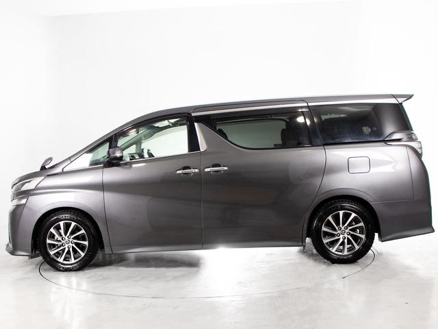 ヴェルファイア 2.5Z (8人乗りフルフラットシート)(両側自動ドア)(純正9型ナビ)(後席モニター)バックカメラ/ダウンサス/クリアランスソナー/ビルトインETC/Bluetooth接続/フルセグTV/LEDヘッドライト/(14枚目)