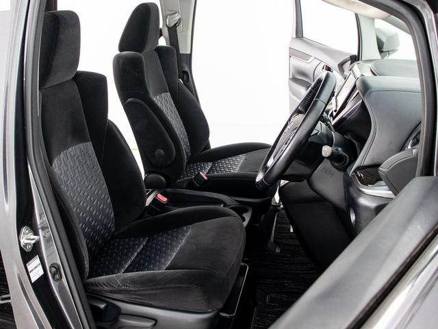 ヴェルファイア 2.5Z (8人乗りフルフラットシート)(両側自動ドア)(純正9型ナビ)(後席モニター)バックカメラ/ダウンサス/クリアランスソナー/ビルトインETC/Bluetooth接続/フルセグTV/LEDヘッドライト/(21枚目)