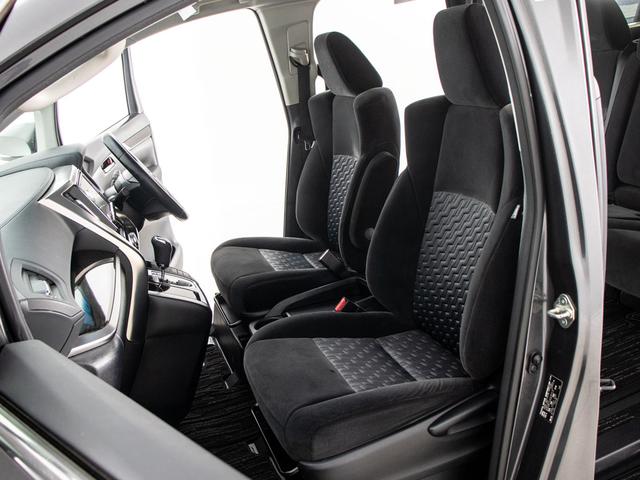 ヴェルファイア 2.5Z (8人乗りフルフラットシート)(両側自動ドア)(純正9型ナビ)(後席モニター)バックカメラ/ダウンサス/クリアランスソナー/ビルトインETC/Bluetooth接続/フルセグTV/LEDヘッドライト/(22枚目)